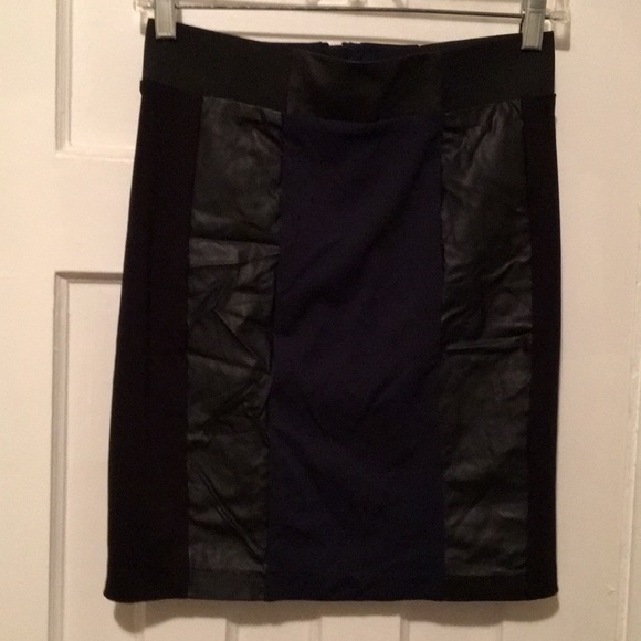 H&M skirt - Picture 1 of 1